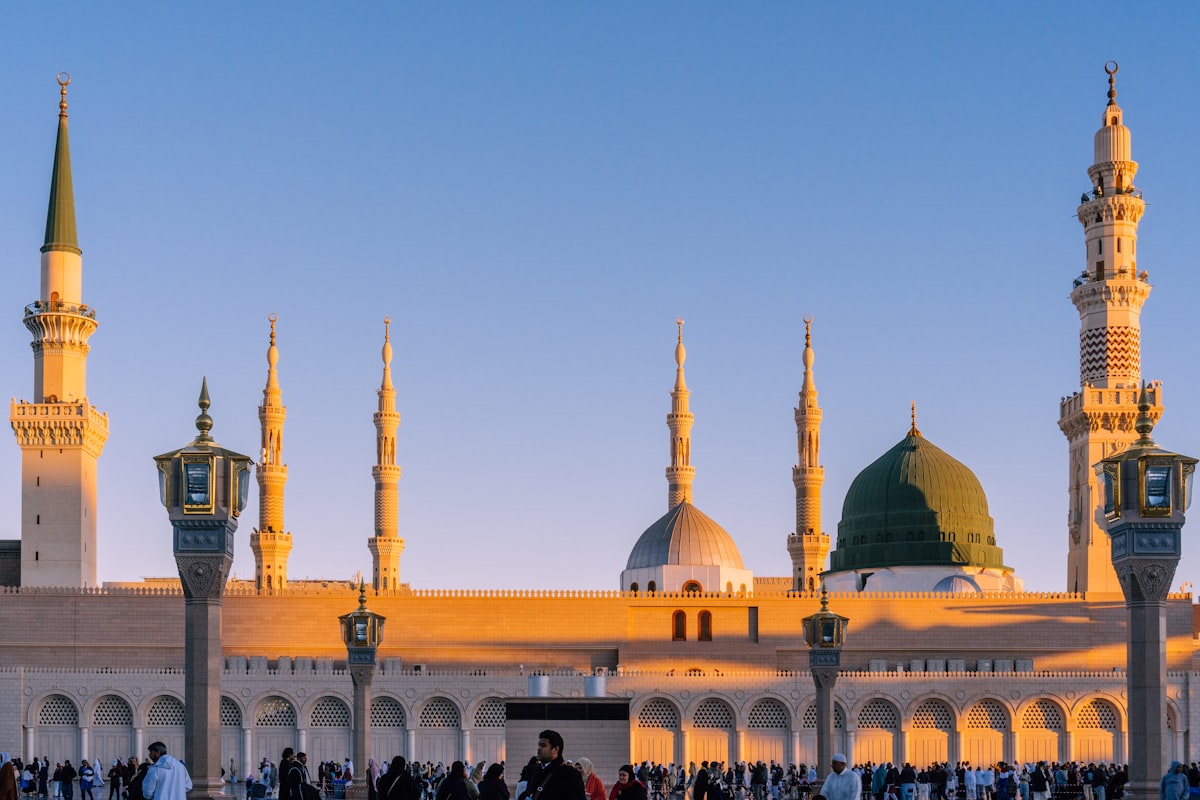 Premium 4-Star Executive Umrah Package